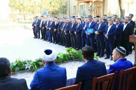 Фотолавҳалар: ТИИда Сиртки бўлимга ўқув мавсуми бошланди 