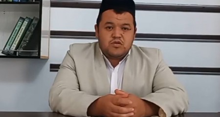 Xatirchi tumani "Mahallai - Aziz " jome masjid imom xatibi Aziz Rahmonov. "Ulug